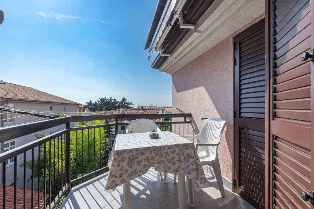 Appartement Medak à Poreč Extérieur photo